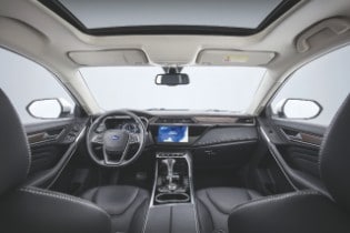 全新福特领界中控台及内饰